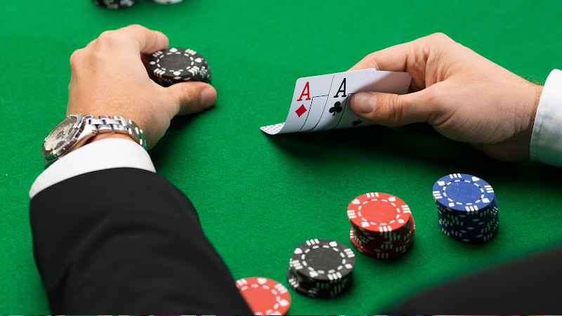TOP-Poker-etikett-Casino-regler-att-hålla-i-minnet